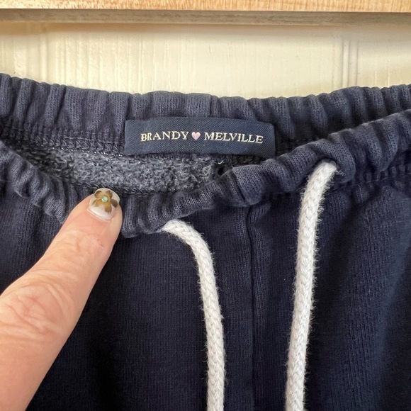 Brandy Melville Navy Joggers - Picture 3 of 9